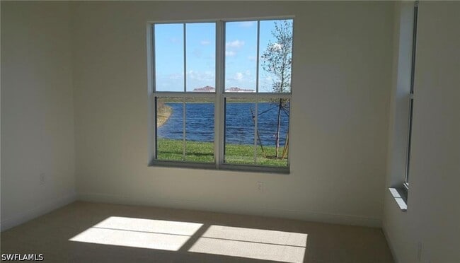 Building Photo - 5198 Vizcaya St