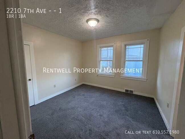 Building Photo - 2210 7th Ave