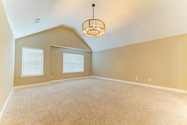Building Photo - 2504 Kari Ln