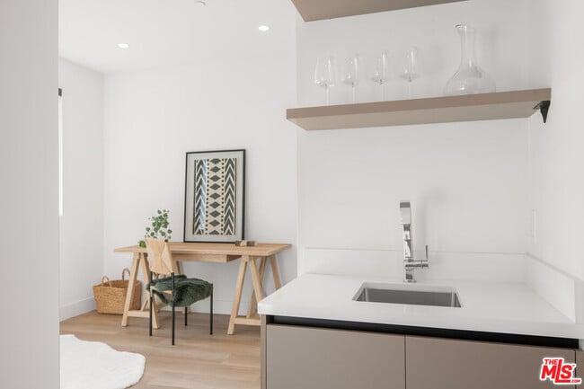 Building Photo - 8326 Blackburn Ave