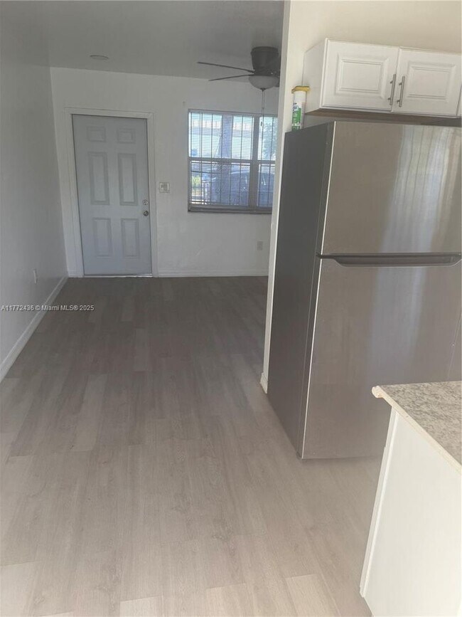 Building Photo - 3056 NW 78th St