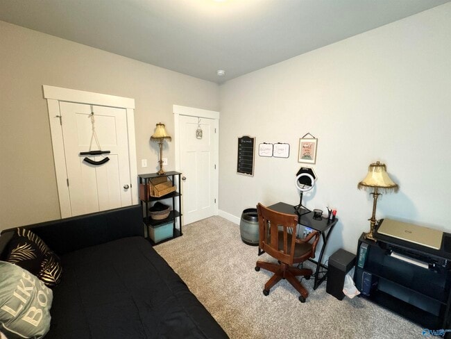 Building Photo - 414 Raleigh Elm Dr