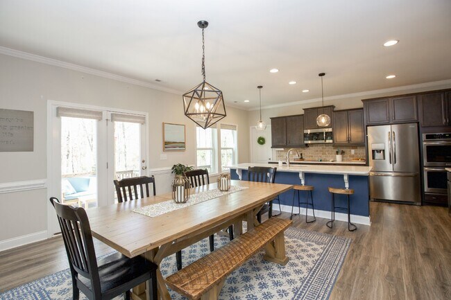 Building Photo - Spacious 5-Bedroom Home with 3 Full Bathrooms in Carthage, NC - Perfect for Your Family!