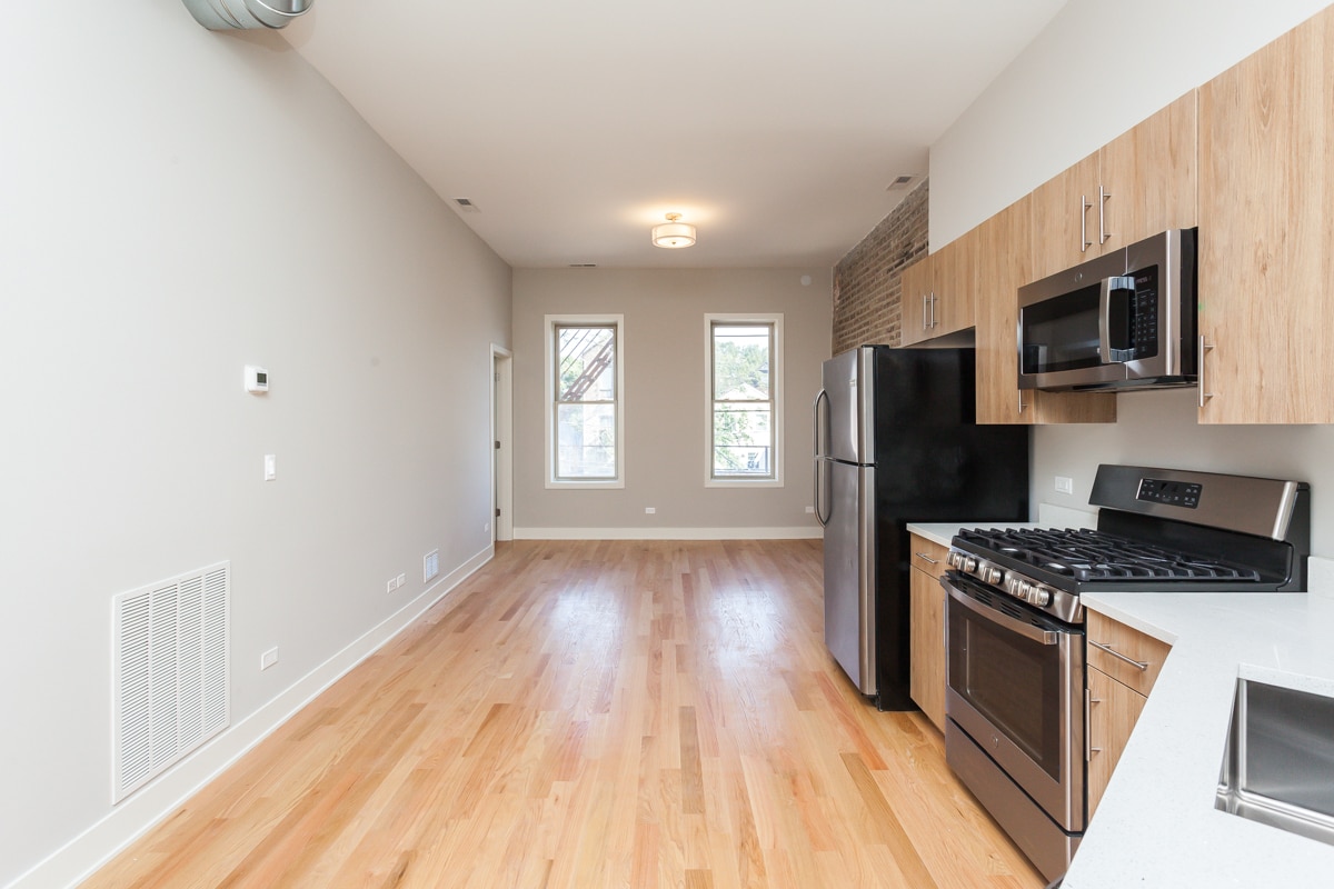 Building Photo - 1134 W 18th St