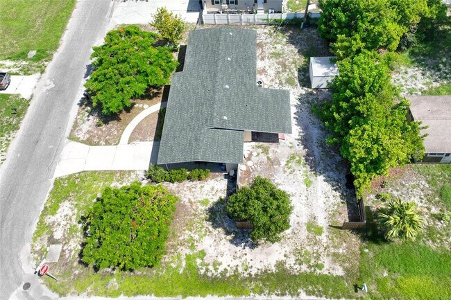 Building Photo - 6515 3rd St Ct W