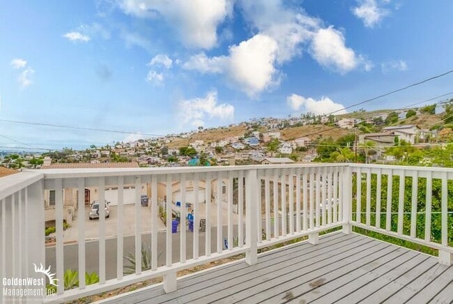 Building Photo - Relaxing 3Bdm 2Ba Single-Family Home in Spring Valley Neighborhood!