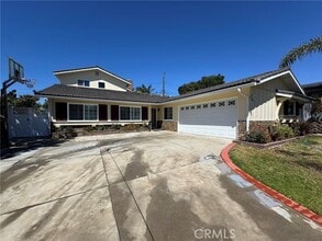 Building Photo - 6931 Purple Ridge Dr