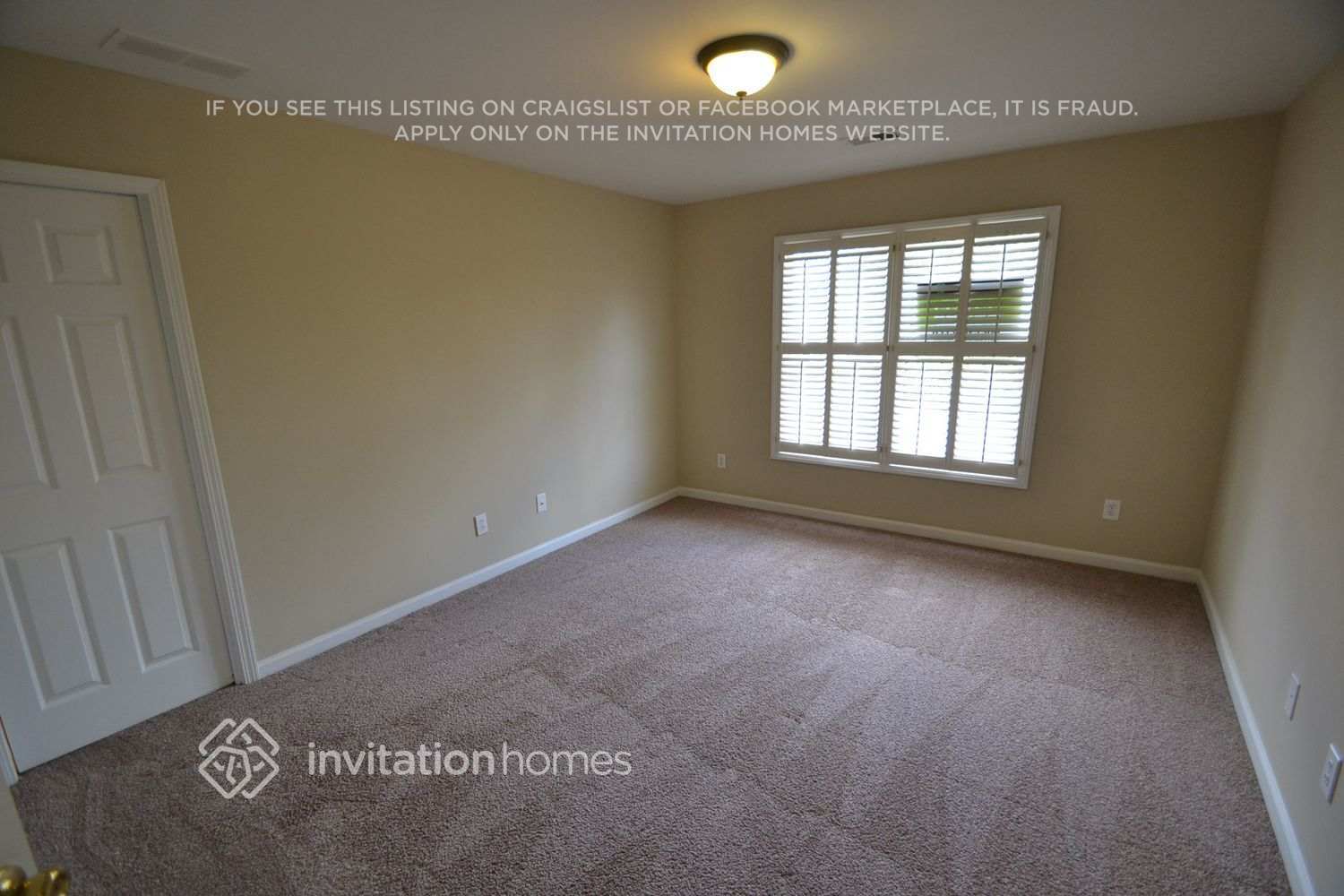 Building Photo - 2205 Thicket Ct