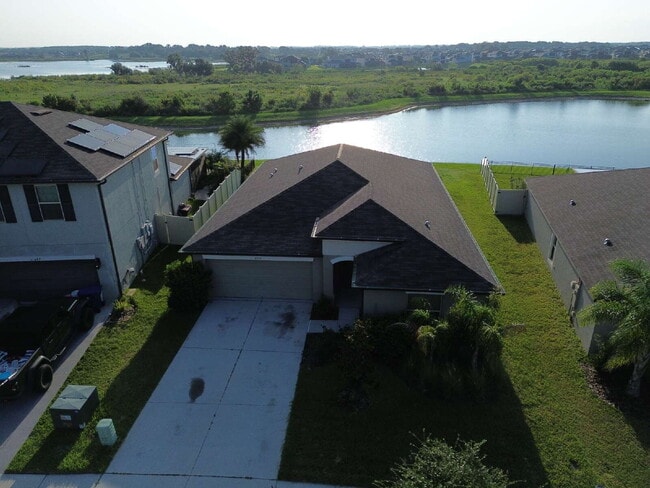 Building Photo - 31857 Sun Kettle Lp