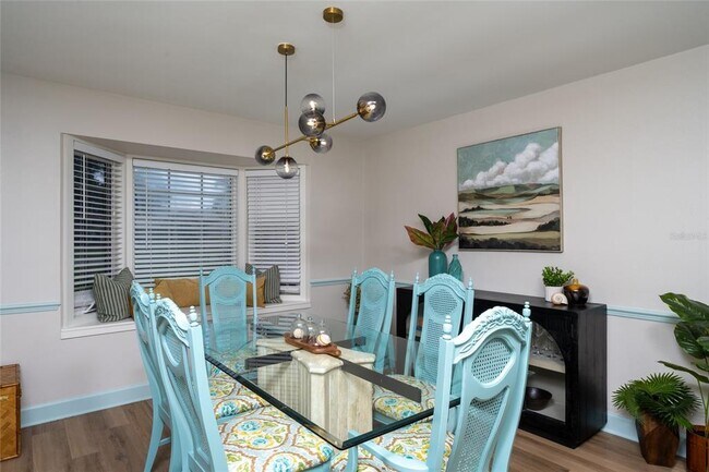 Building Photo - 5005 Canterbury Dr