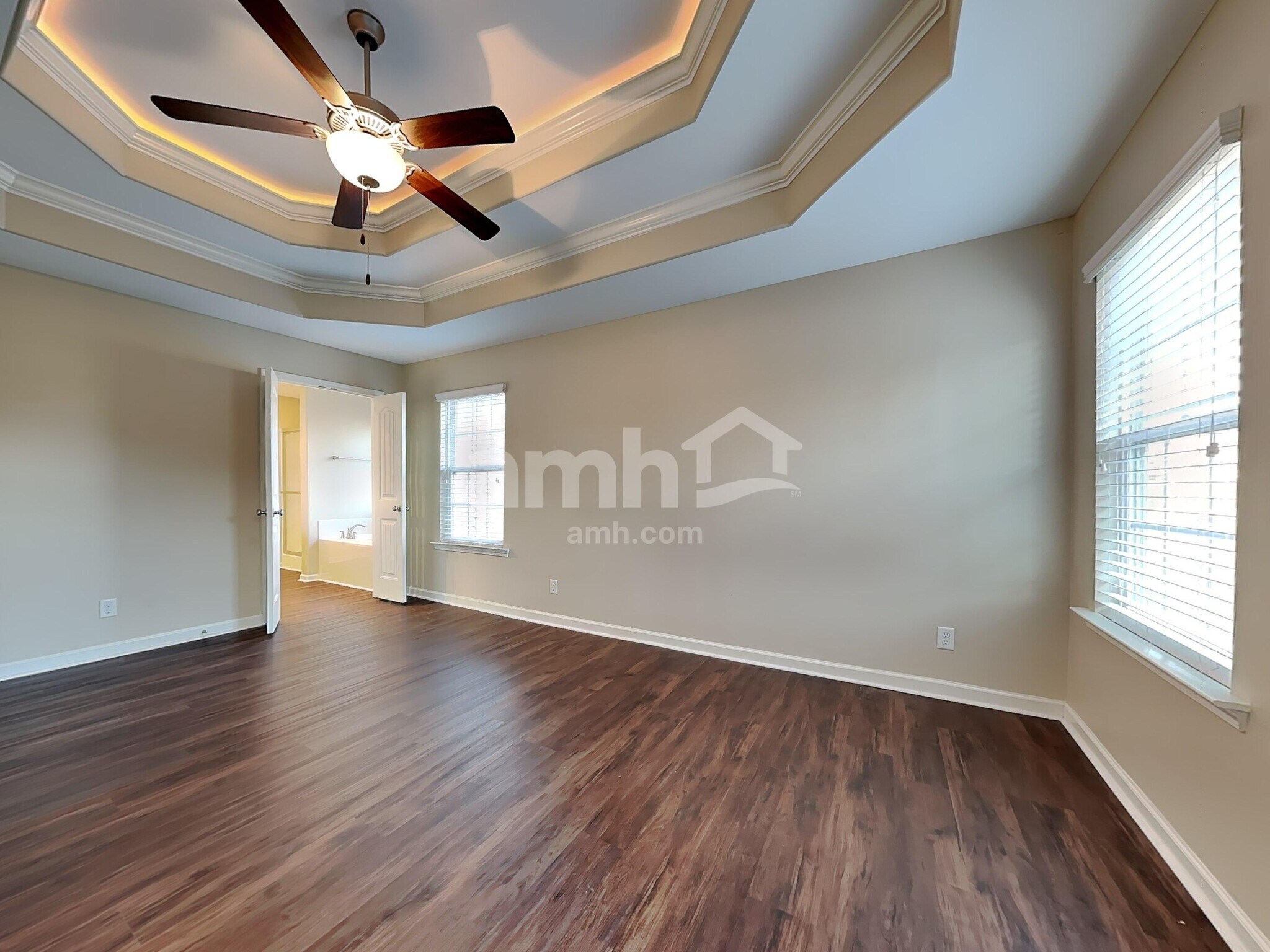 Building Photo - 352 Brighton Woods Dr