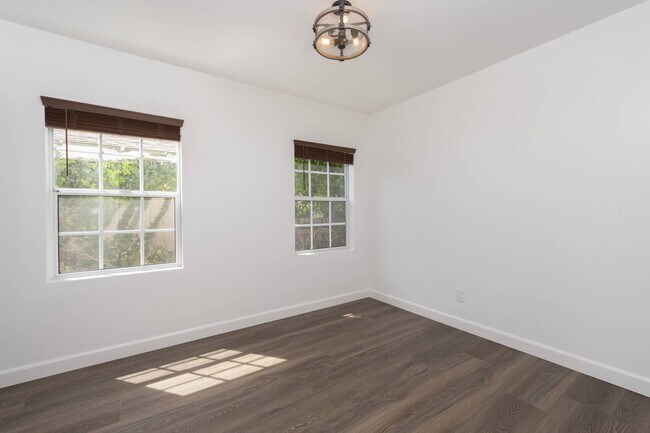 Building Photo - 4213 Wilkinson Ave