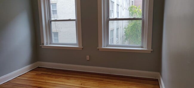 Building Photo - Convenient Brighton Location, Steps from the T Stop, Central Heat/AC, Laundry is on a Site