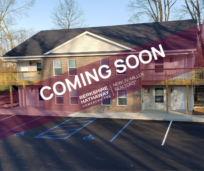 Primary Photo - 2 Bedroom Upper Unit Pets Welcome!!