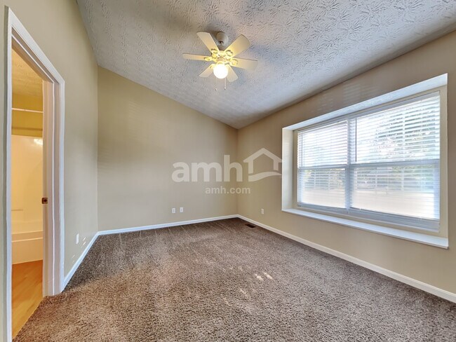 Building Photo - 1169 Poplar Hill Dr