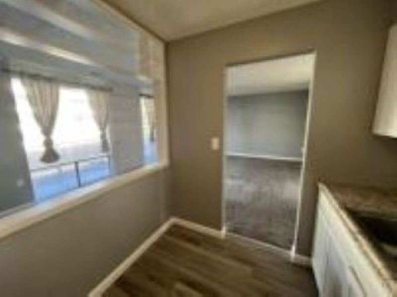 Building Photo - 522 Wilson Bridge Dr