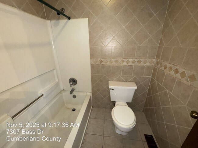 Building Photo - 7307 Bass Dr