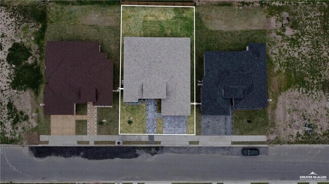 Building Photo - 15 S Livingston St