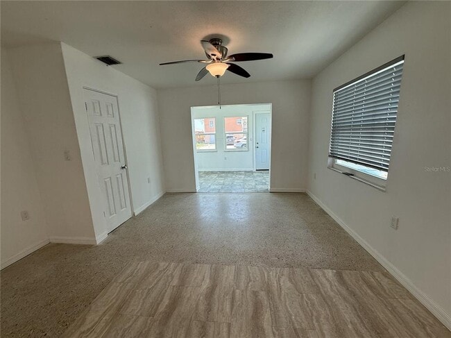 Building Photo - 13202 Boca Ciega Ave