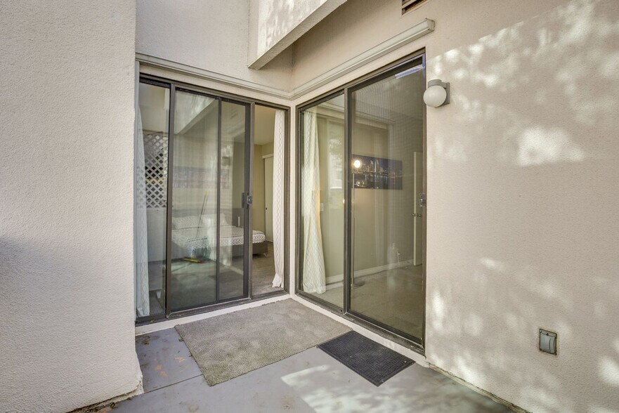 Building Photo - 701 Kettner Blvd