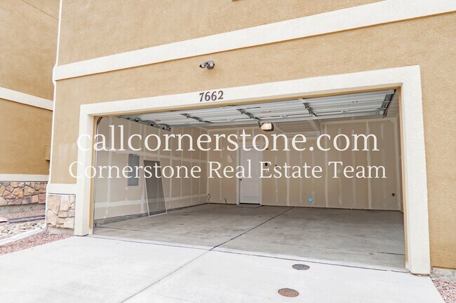 Building Photo - 7662 Jack Pne Grv