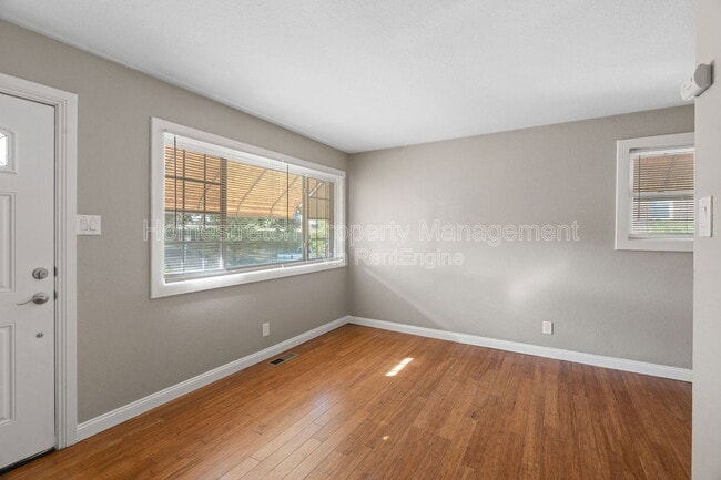 Building Photo - 4100 E Iowa Ave
