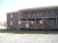 Building Photo - 284-D Center Street-