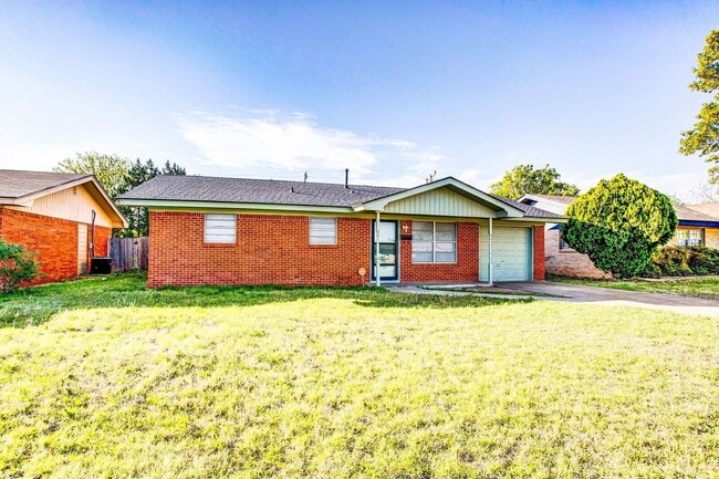 Building Photo - Sparkling Three Bedroom Home Located In North Lubbock