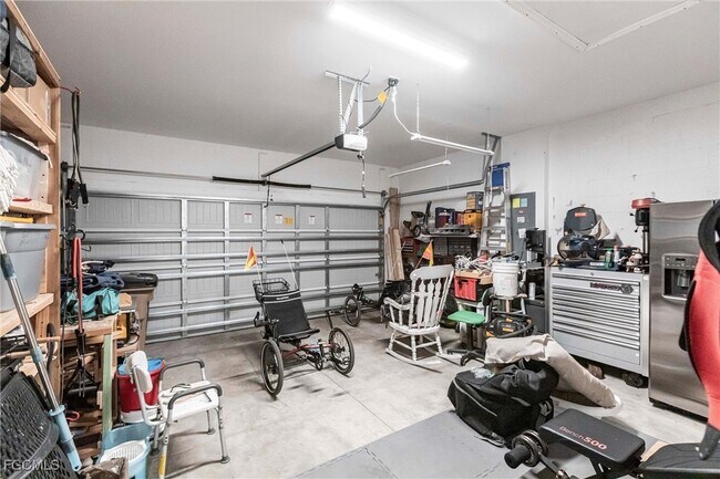 Building Photo - 9128 Leatherwood Loop