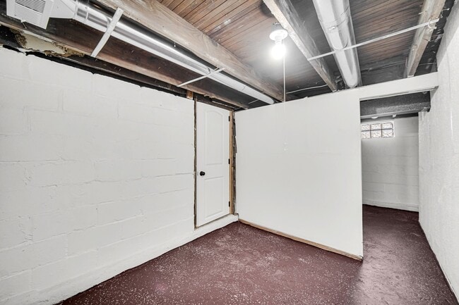 Building Photo - SCHEDULE YOUR APPOINTMENT TODAY & COME SEE...