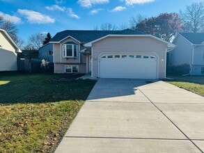 Building Photo - 3684 Falcon Way