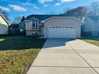 Building Photo - 3684 Falcon Way