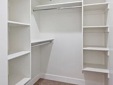 Building Photo - Beautiful Brand New build Townhome in Ceda...