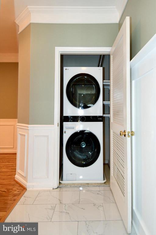 Building Photo - 11322 Westbrook Mill Ln