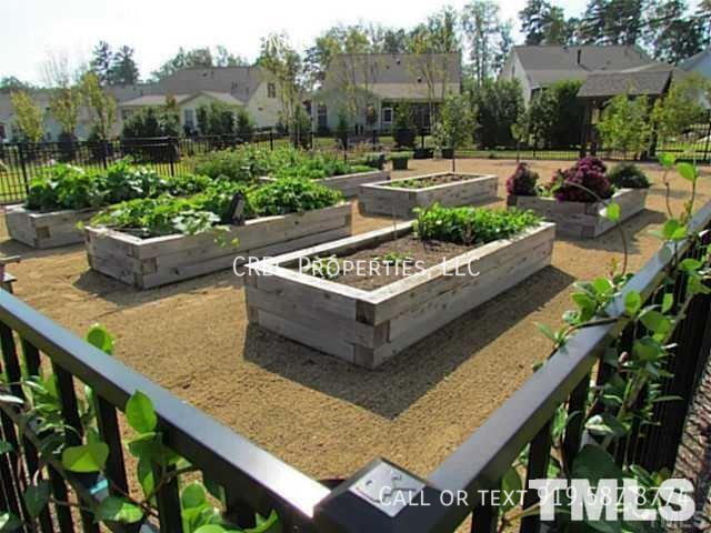 Building Photo - 126 Copper Leaf Ave