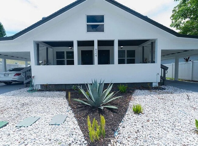 Primary Photo - 624 S 12th St