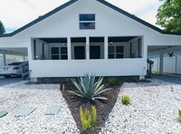 Building Photo - 624 S 12th St