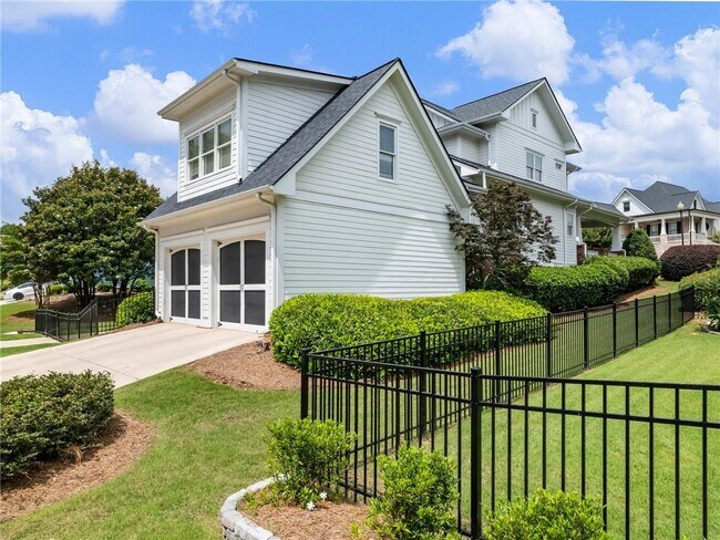 Building Photo - 5831 Choctaw Ln