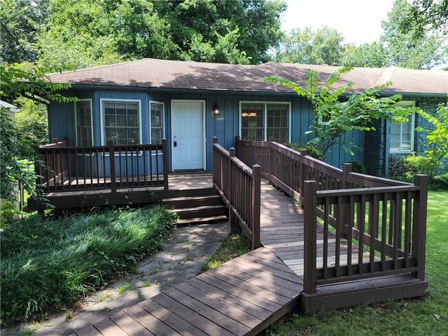 Primary Photo - 506 Scott Blvd