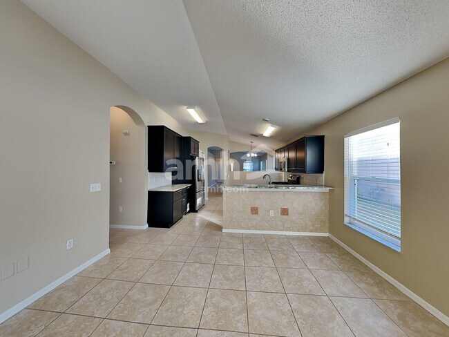 Building Photo - 12061 Winding Woods Way