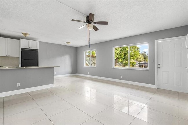 Primary Photo - 620 SW 7th St