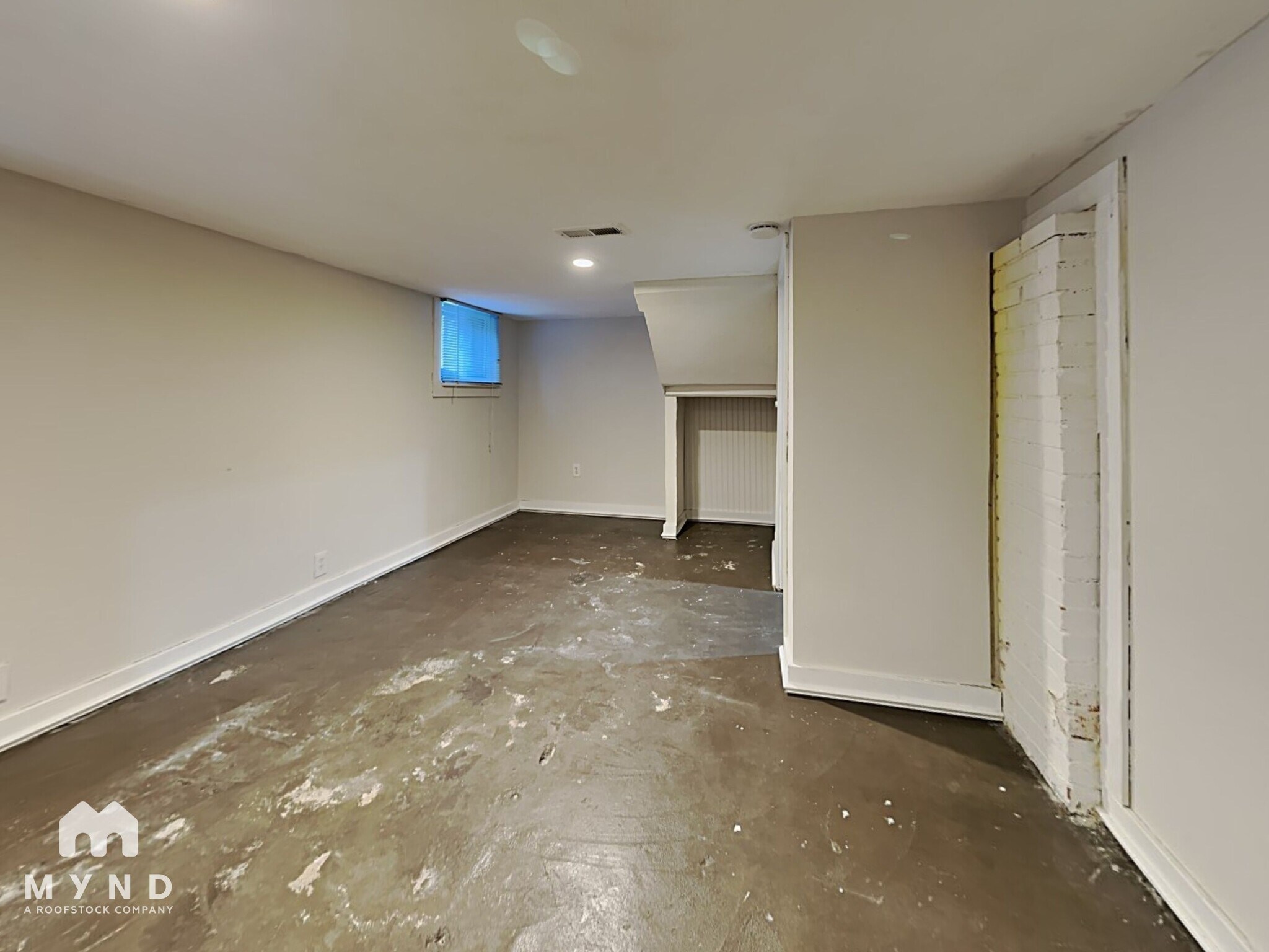 Building Photo - 4465 Meade St