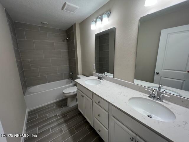 Building Photo - 486 Boracay Cir