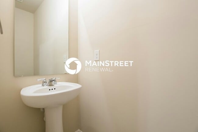 Building Photo - 3 Bedroom Pet-Friendly Home in Cartersvill...