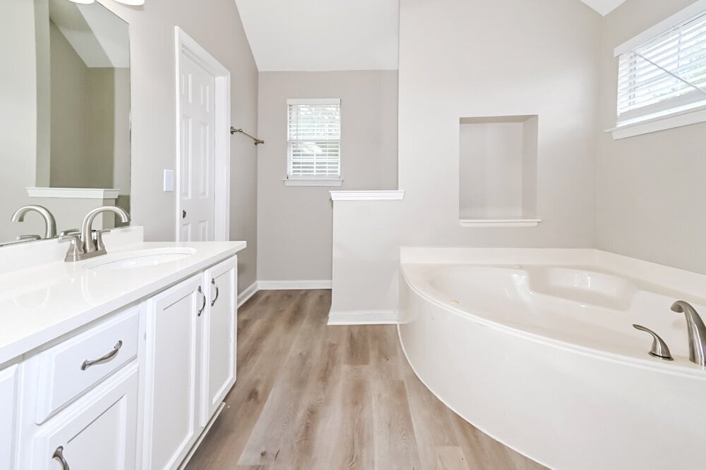 Building Photo - 12873 Fox Ridge Ln