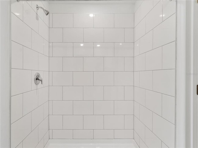 Building Photo - 8505 Bella Mar Trl E