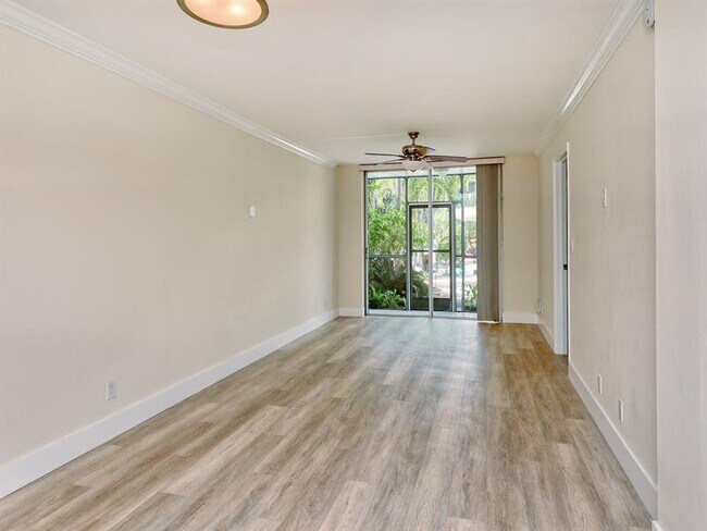 Building Photo - 5300 NE 24th Terrace