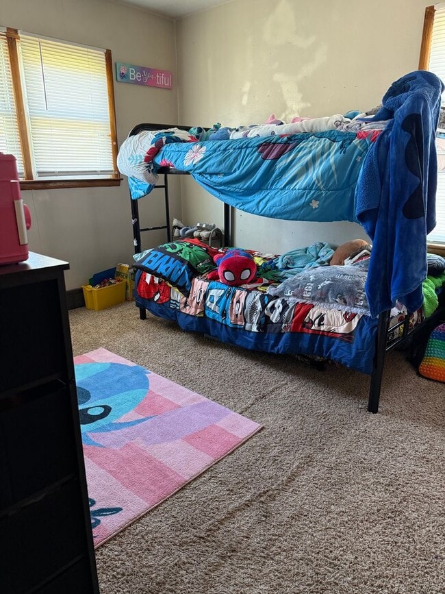 Building Photo - 3 Bedroom, 1 Bathroom House located in Was...