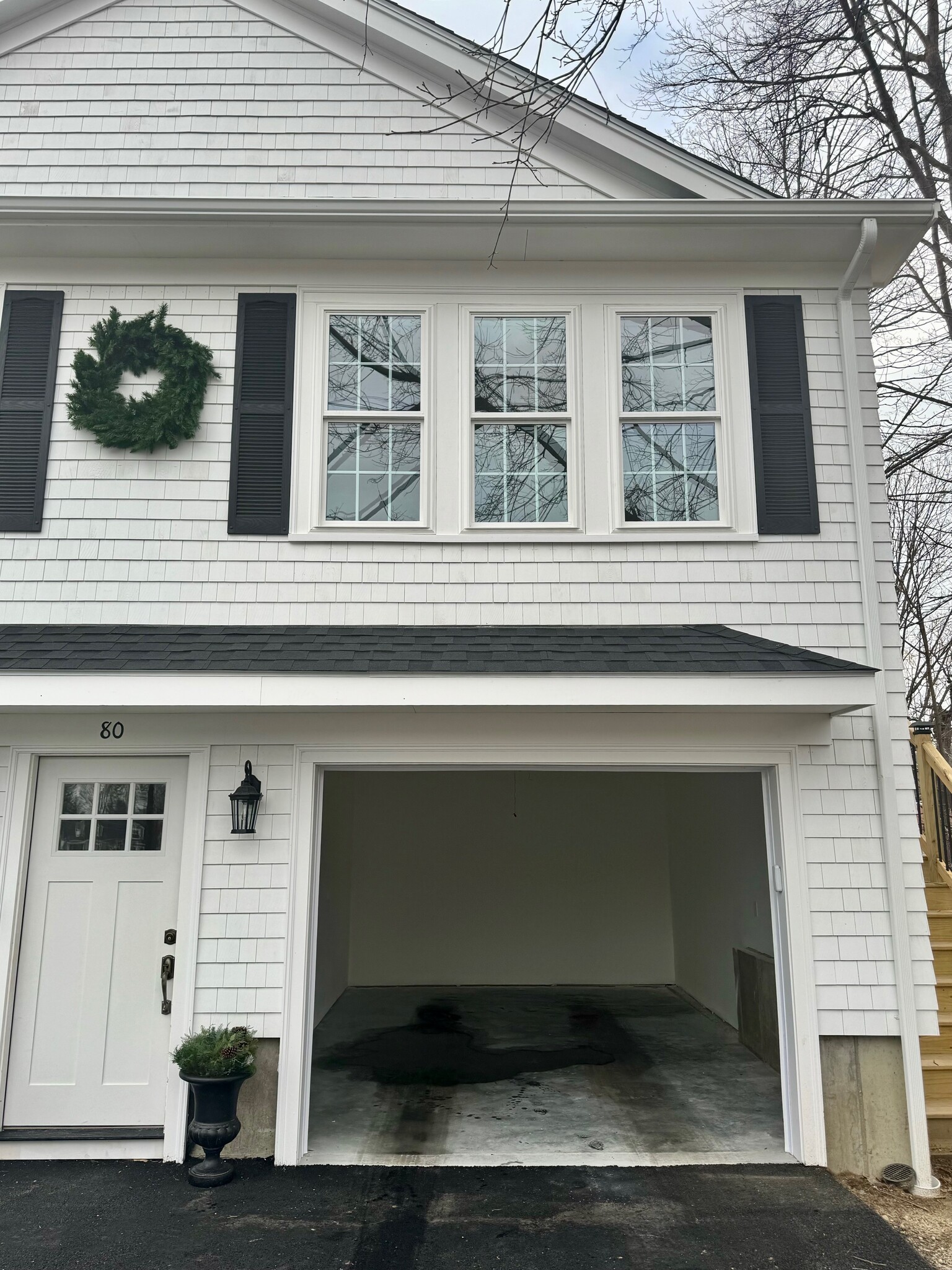 Garage Spot - 80 Elm St