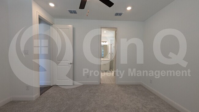 Building Photo - 1907 Nimblewill Dr